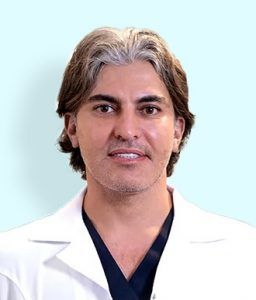 Serkan Aygin Cirujano Capilar en Turquía