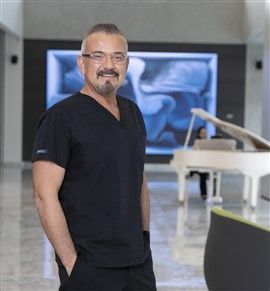 Koray Erdogan Clínica Asmed